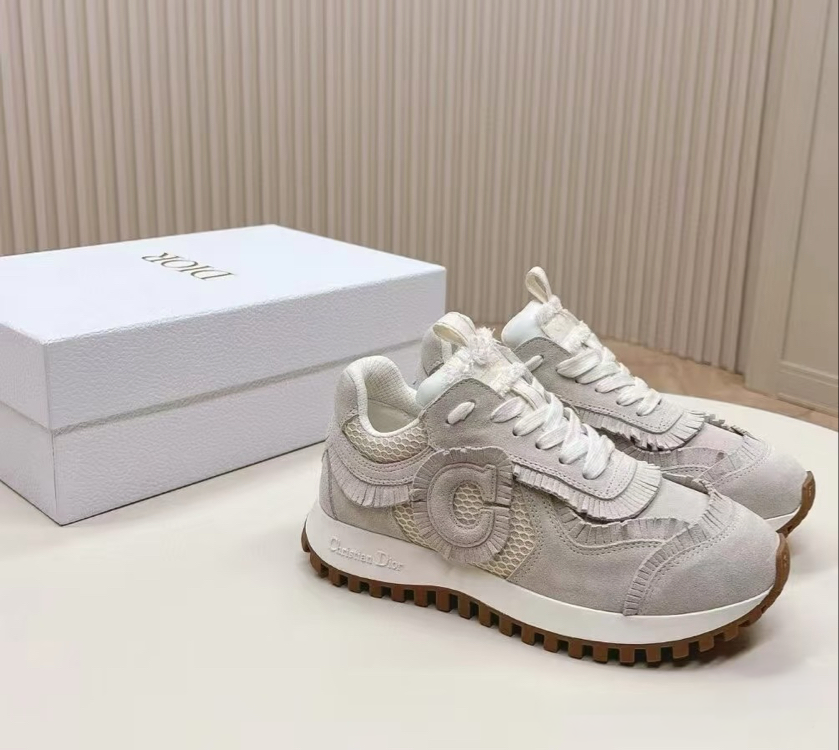 CD Sneaker