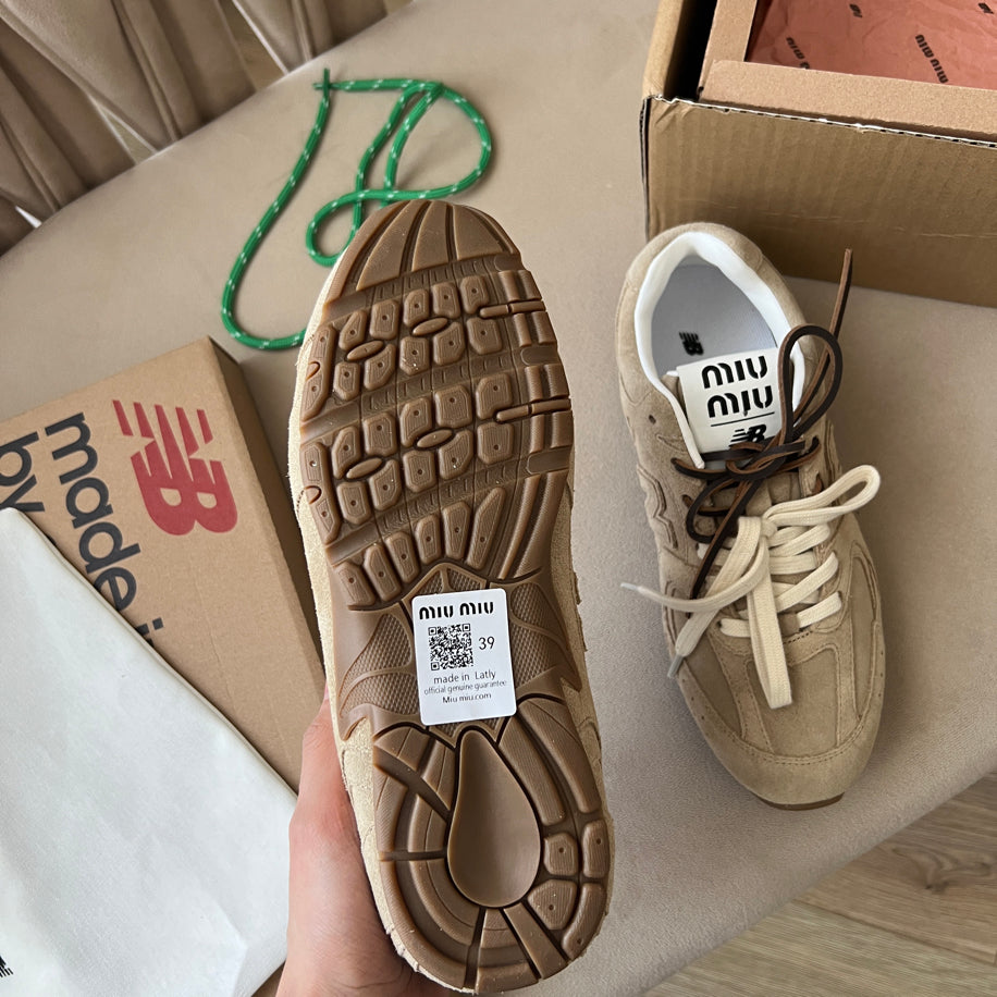 NewB x Miu Sneaker