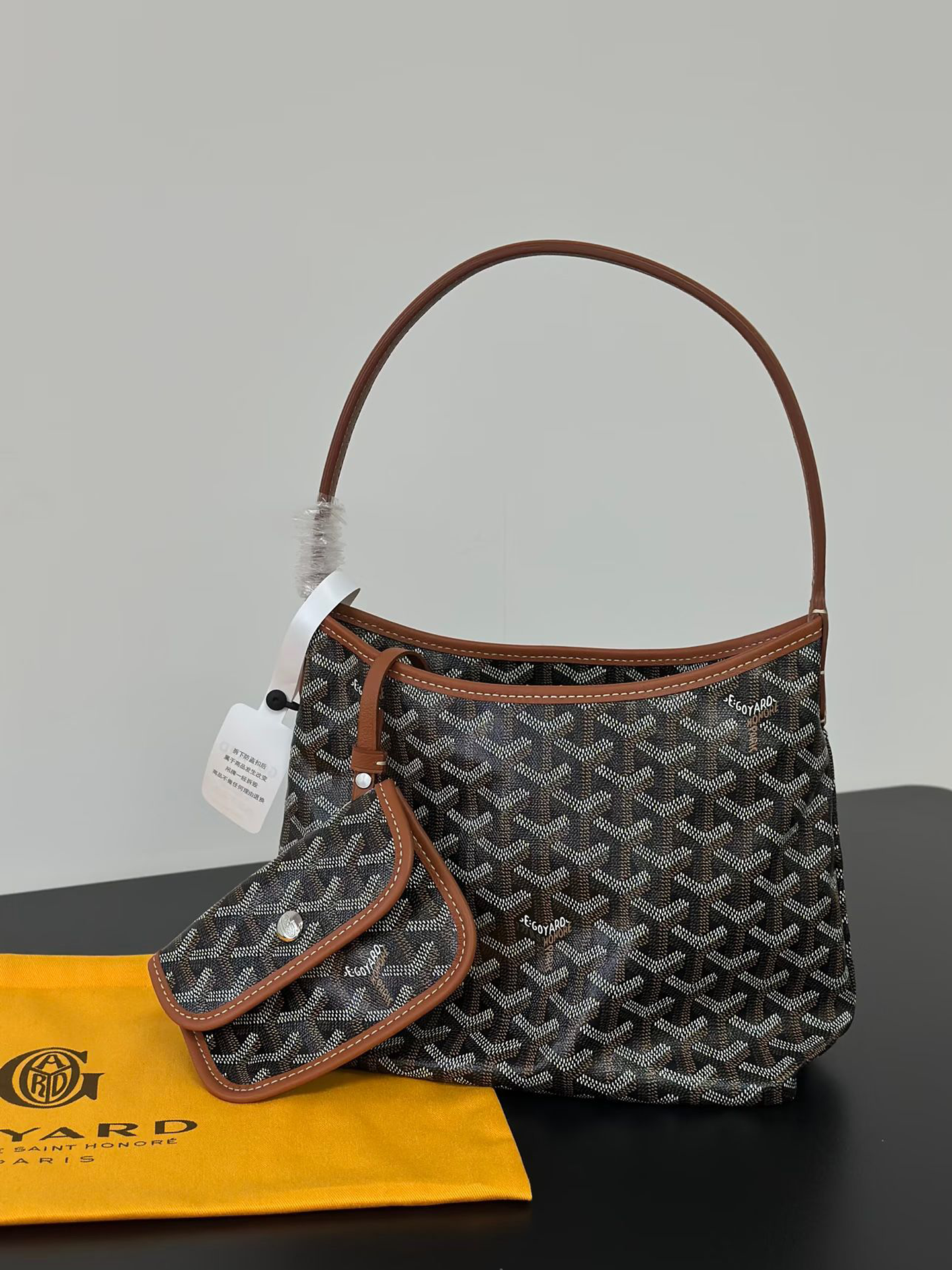 Goyard mini size