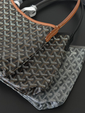 Goyard mini size