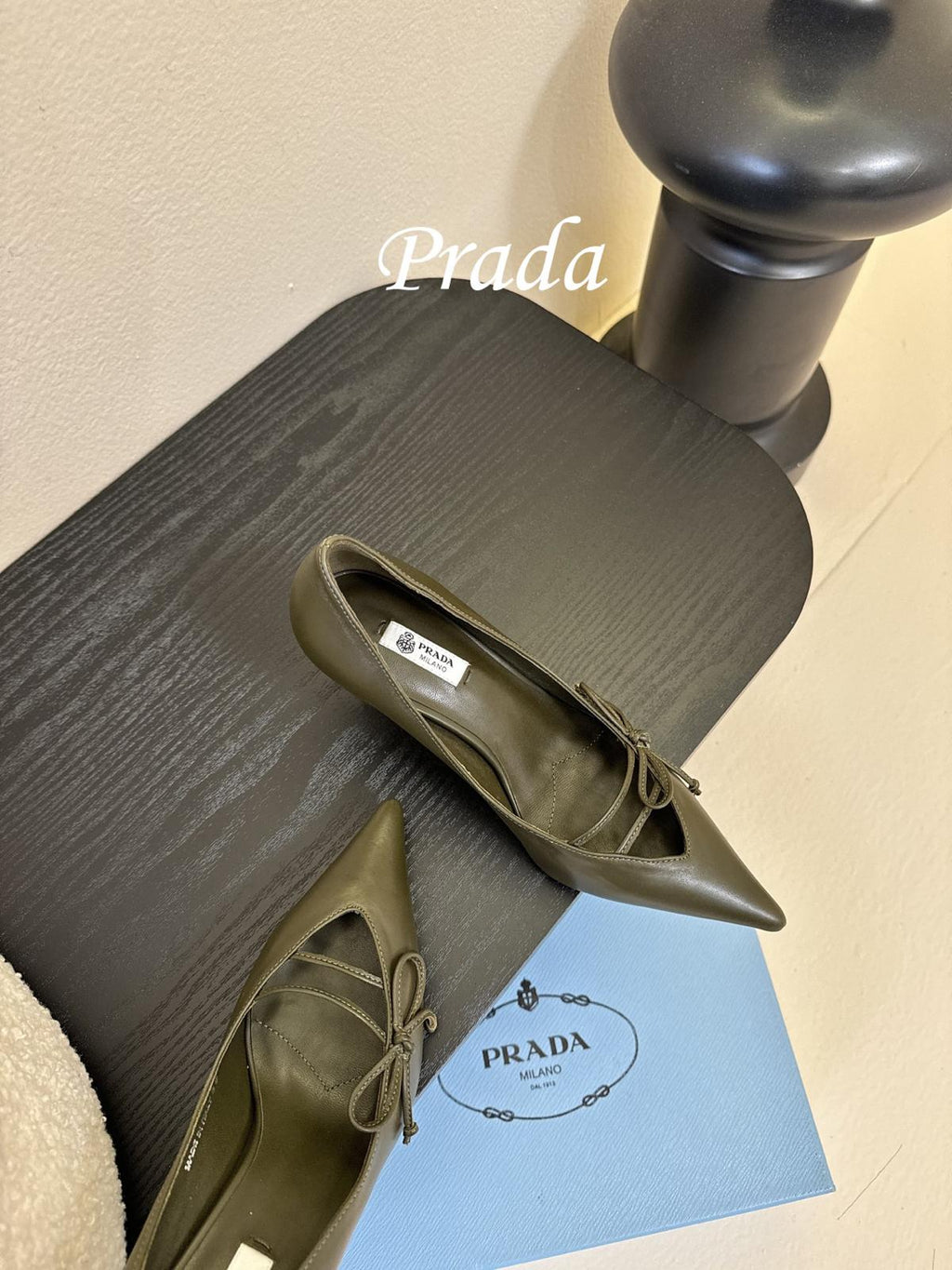 Kurdele Detaylı Topuklu Ayakkabı