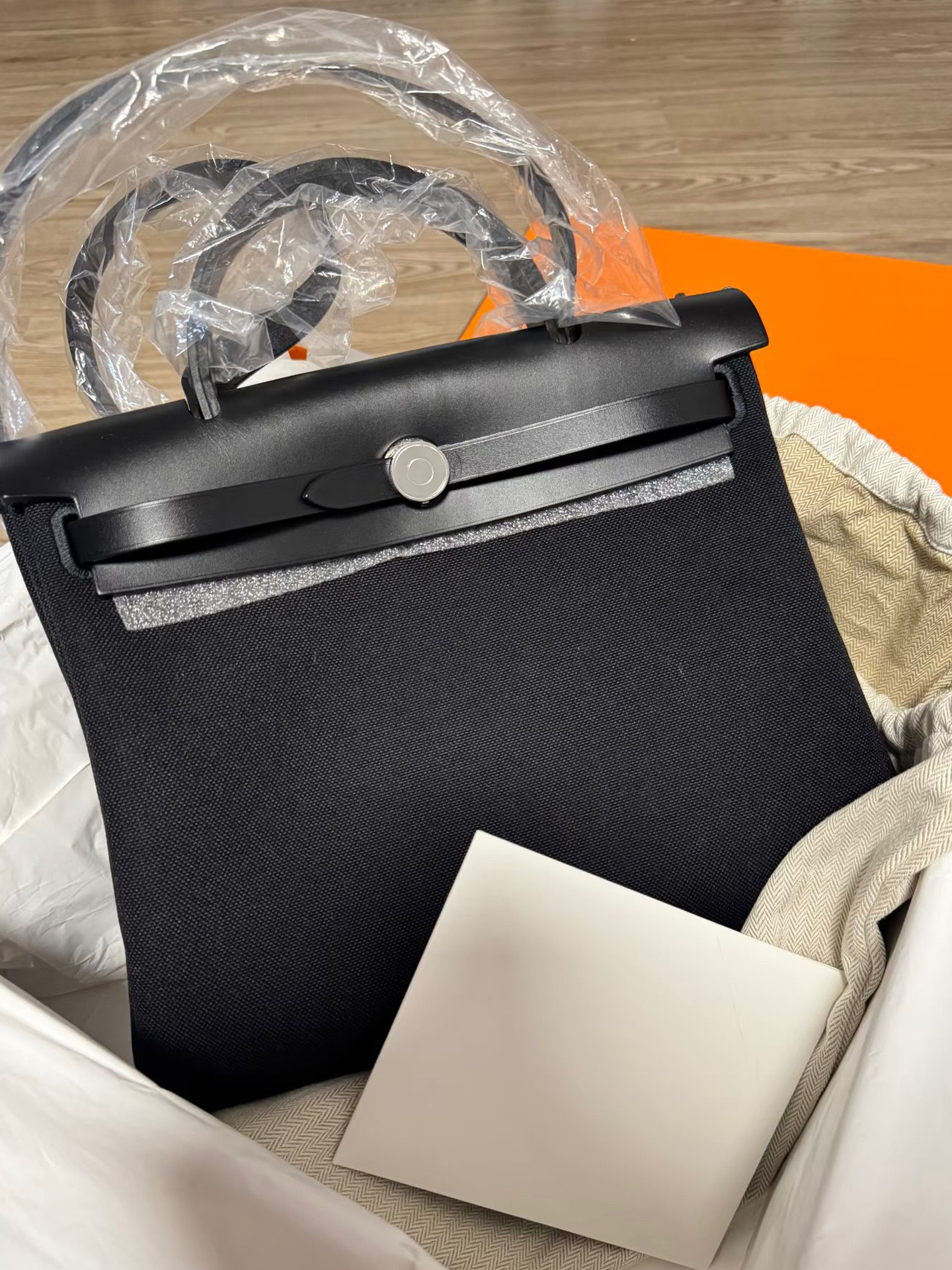 Silver Tokalı Çanta