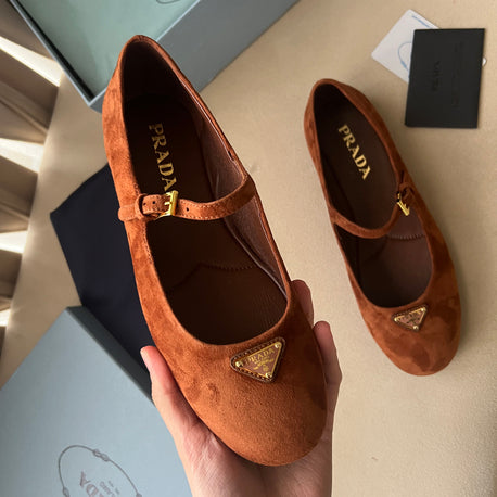 Prada süet babet