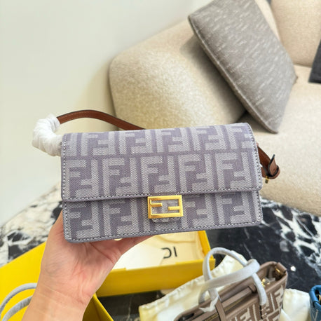 Fndi monogram Small uzun askılı