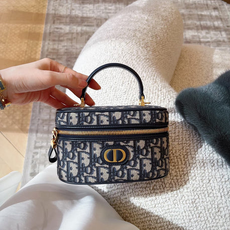 D✨or case bag premium