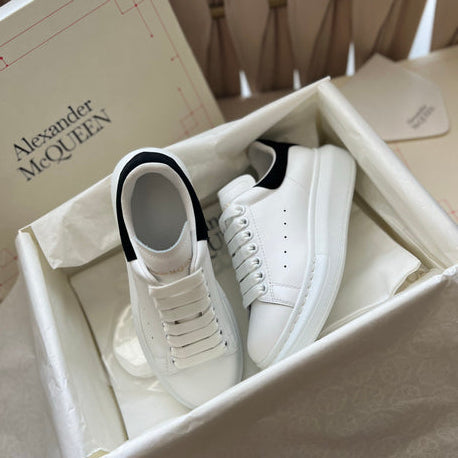 A. McQueen premium full box sneaker