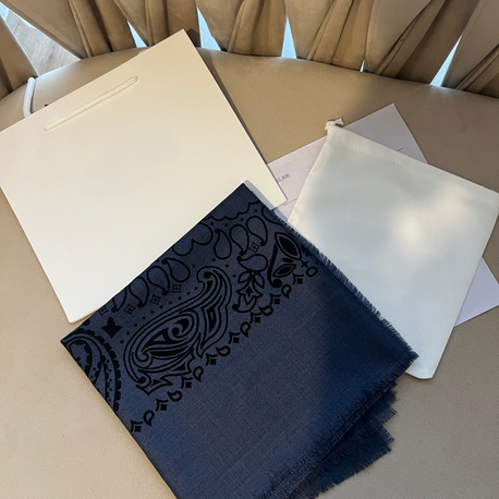 Desenli Lacivert Şal