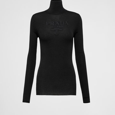 Prada kazak